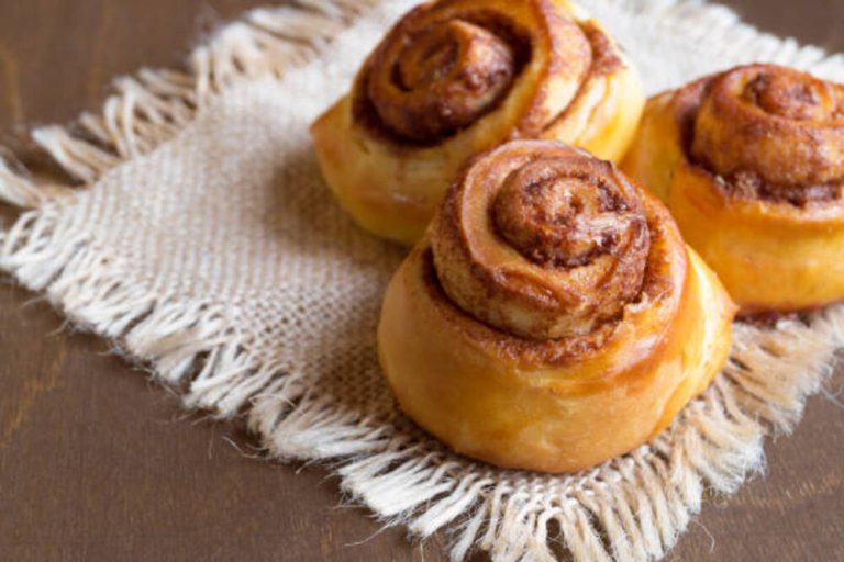 Sourdough Cinnamon Rolls Recipe