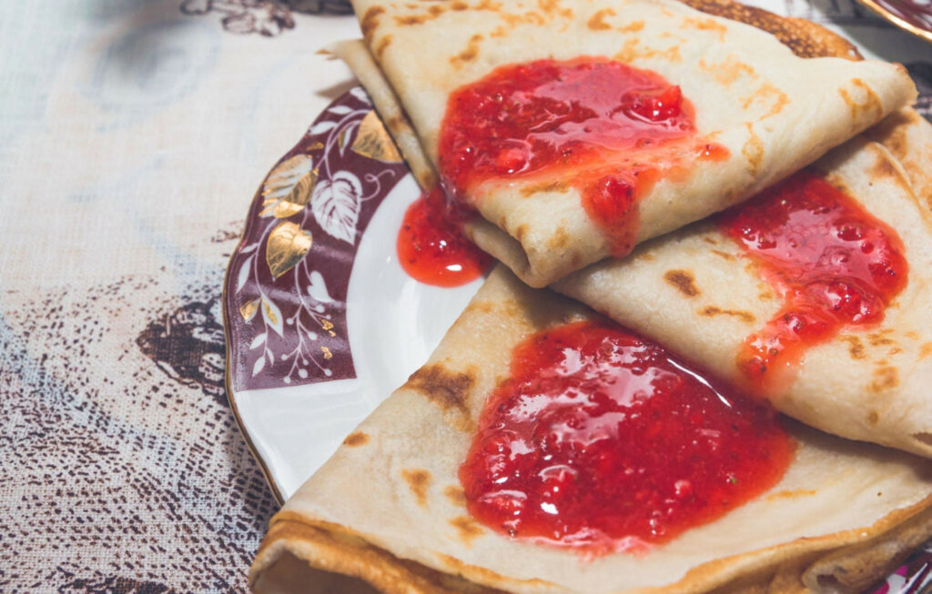 Pancakes with Strawberry Jam Recipe